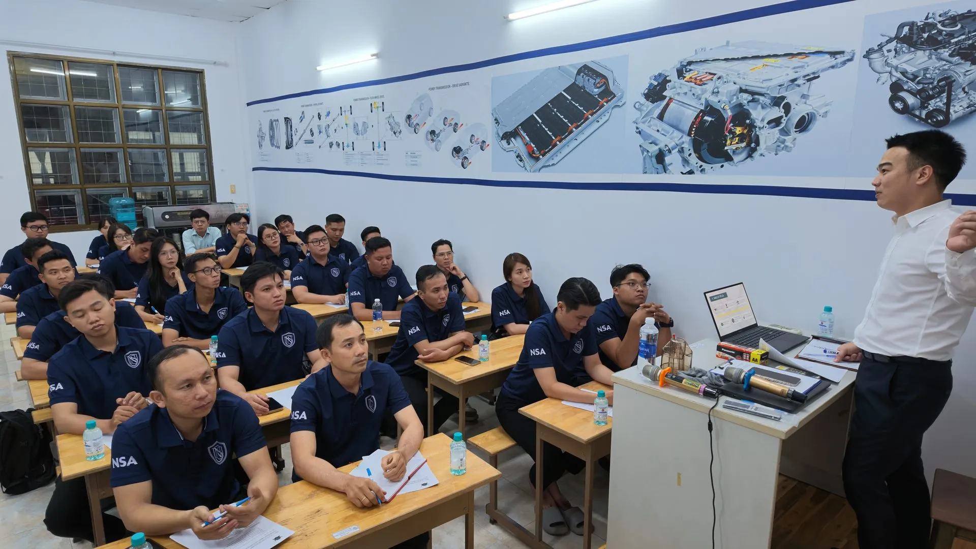 Không gian đào tạo thực hành thế hệ mới tại NSA - Ảnh 4
