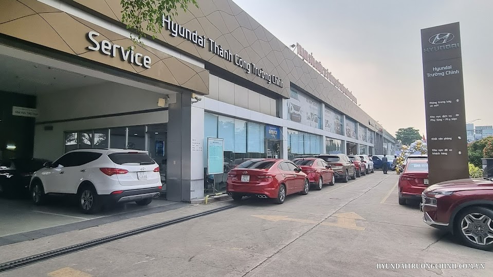 Showroom Hyundai Trường Chinh